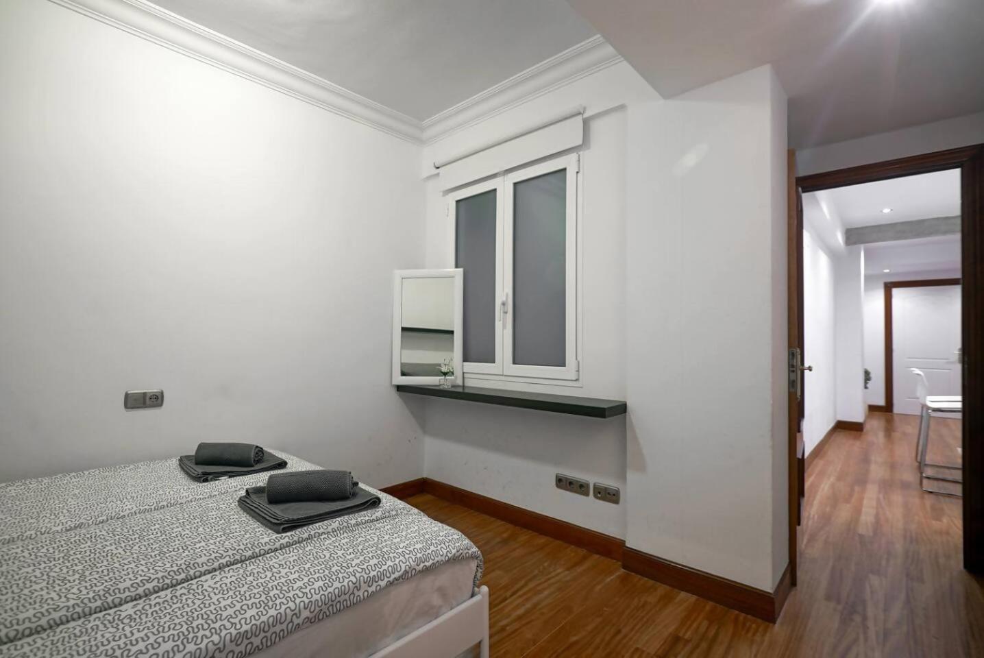 Apartment Amplio En Gros Con Parking Privado *