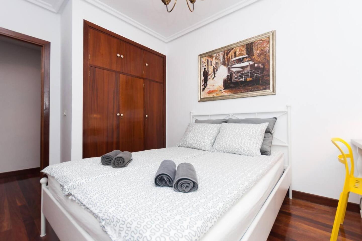Con Parking Privado Cerca De Zurriola Apartment *