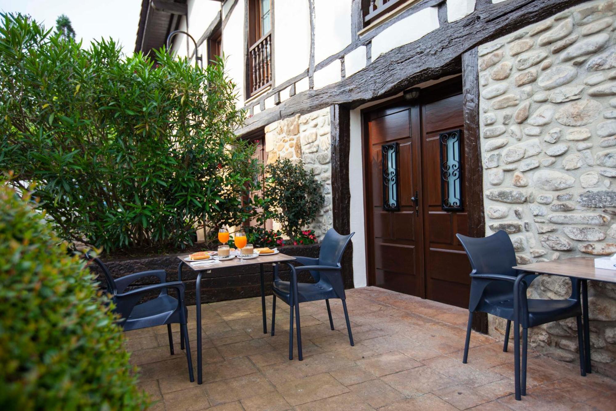 Barazar Country house *