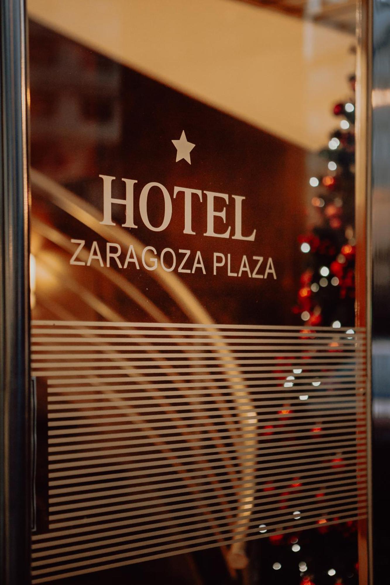 Zaragoza Plaza * San Sebastián