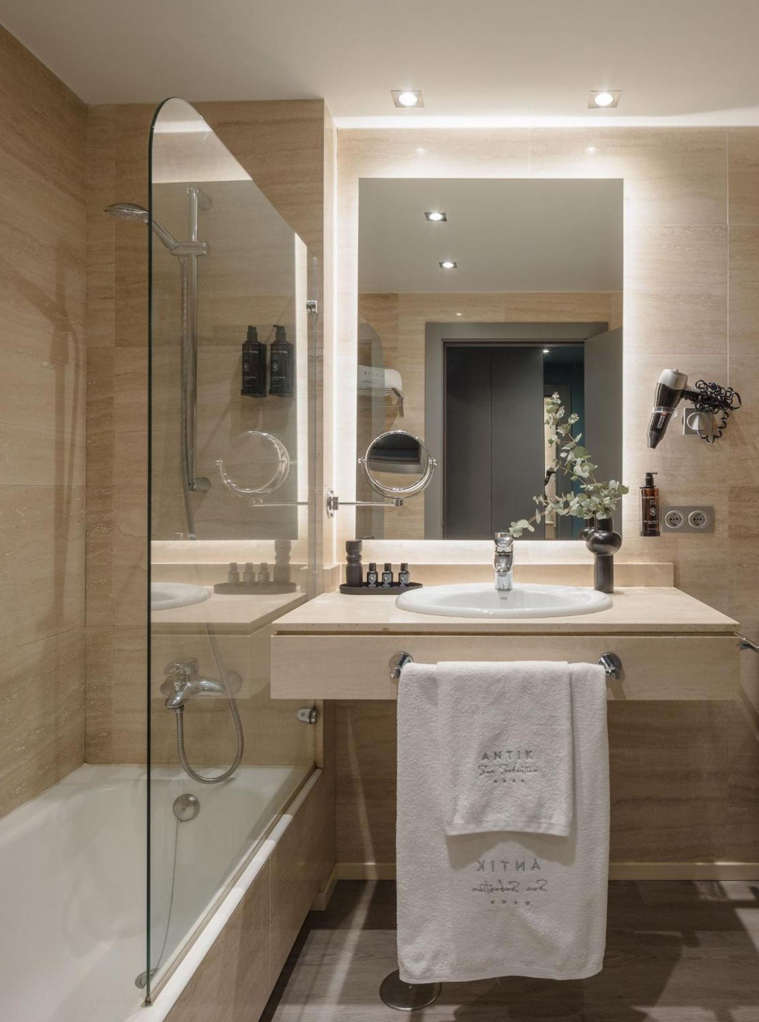 Antik Hotel