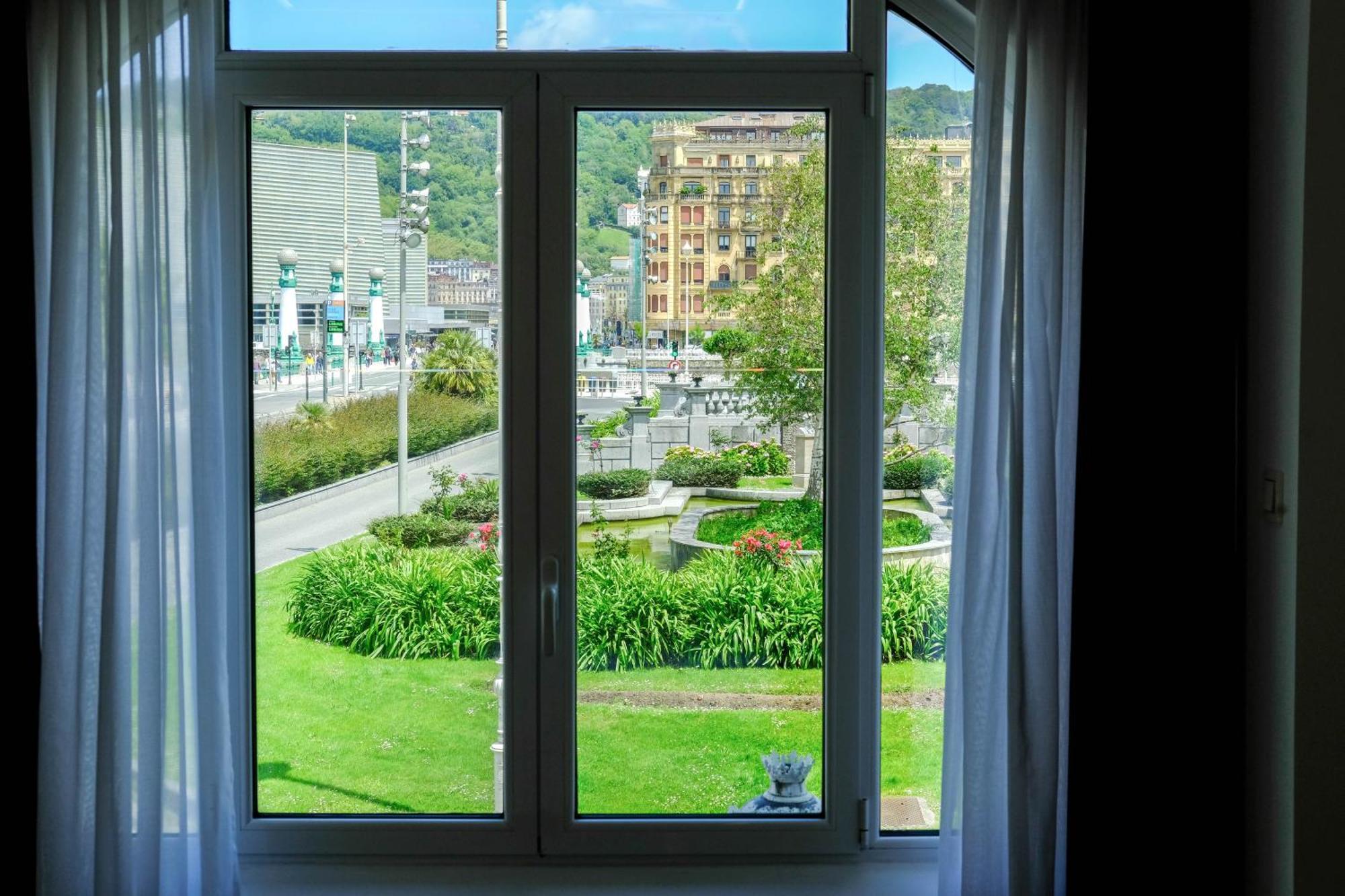 Boulevart Donostia * San Sebastian