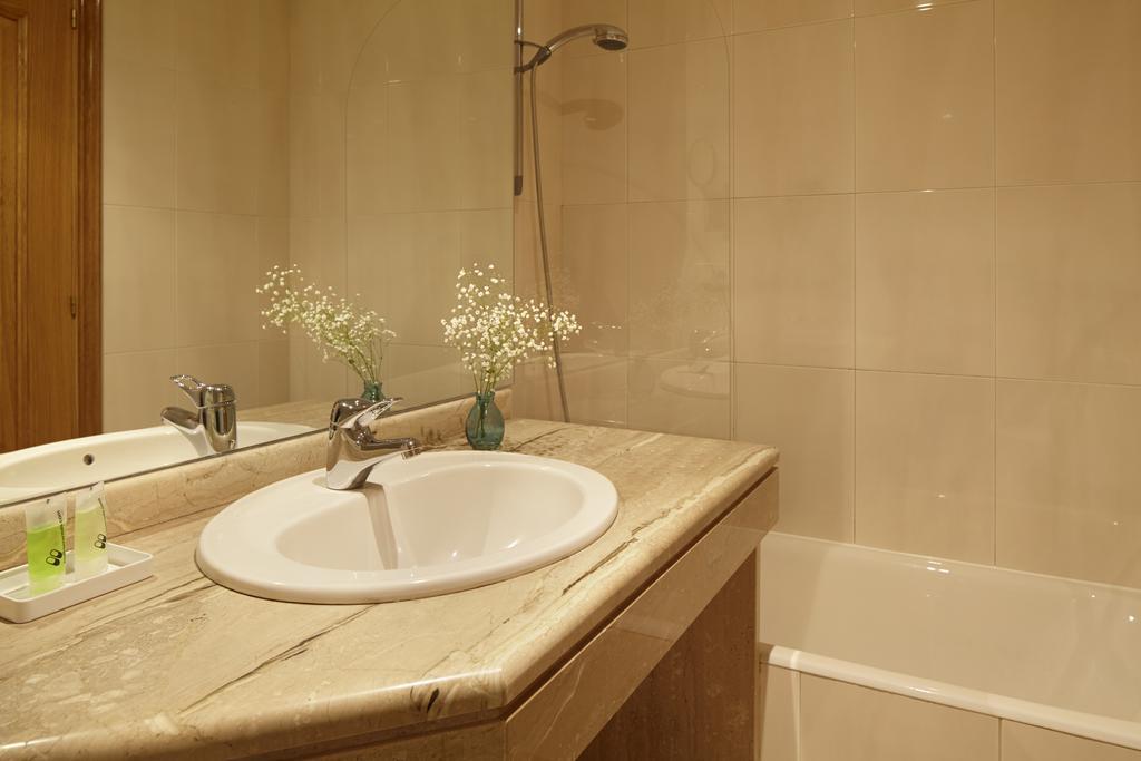Apartment Playa De Ondarreta By Feelfree