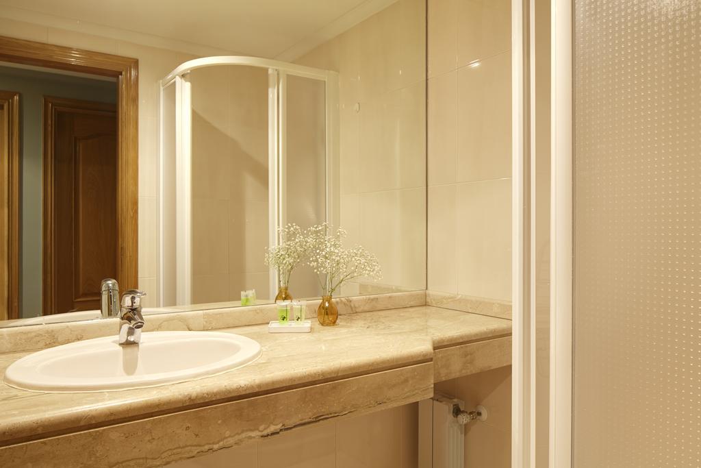 Playa De Ondarreta By Feelfree Apartment *
