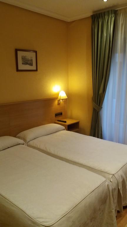 La Concha Guest house 2*