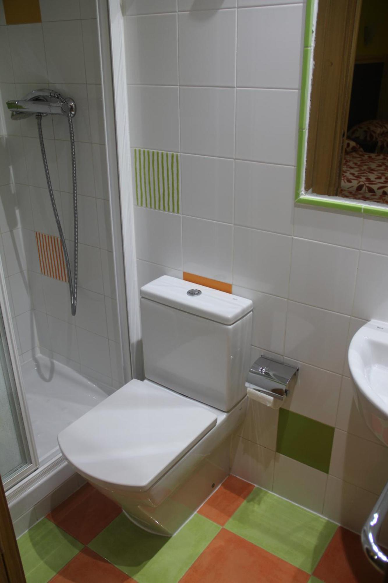 Izar Bat Guest house