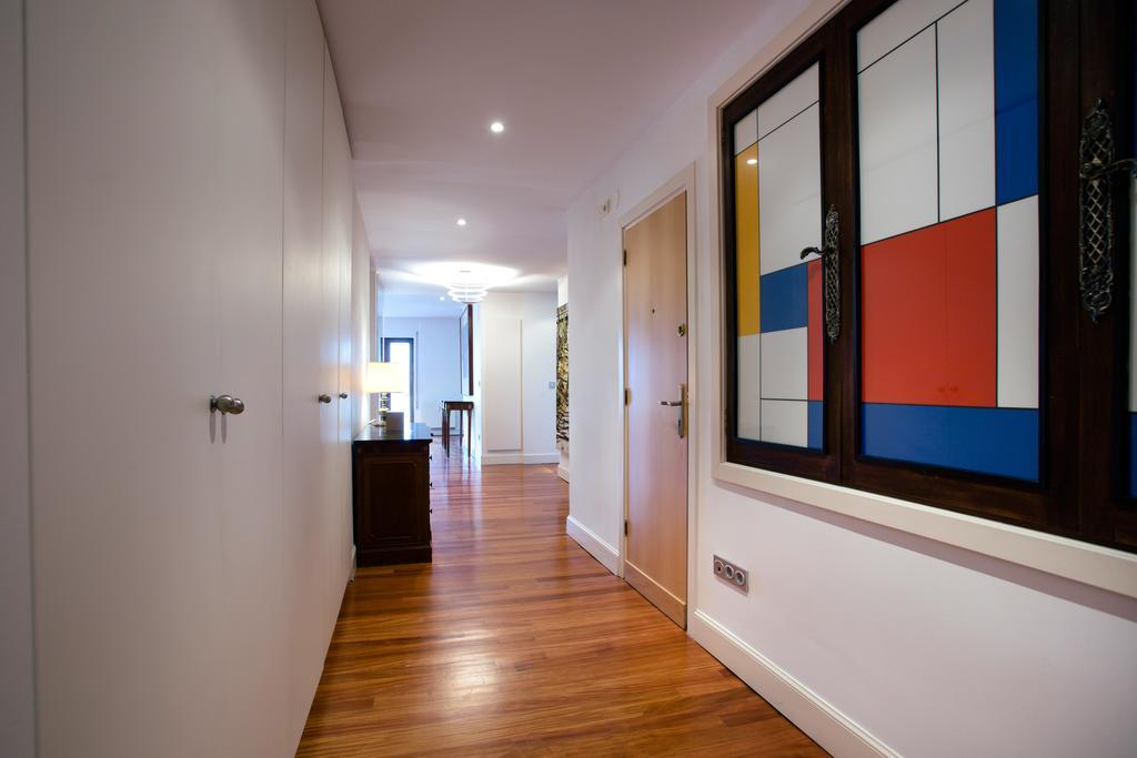 Alderdi Eder By People Apartment *