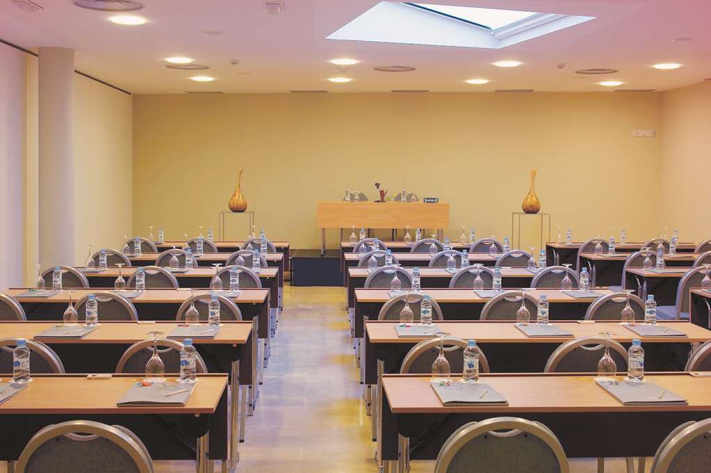 Hotel Antik 4*