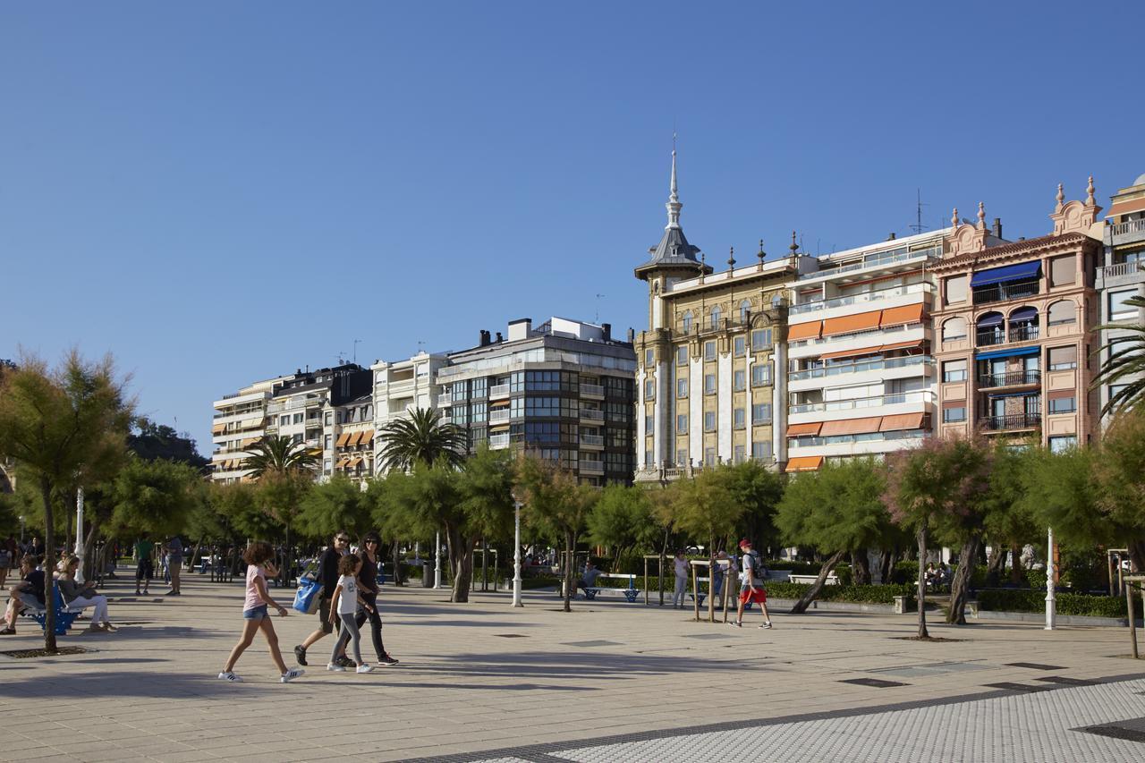 Playa De La Concha 10 By Feelfree San Sebastian