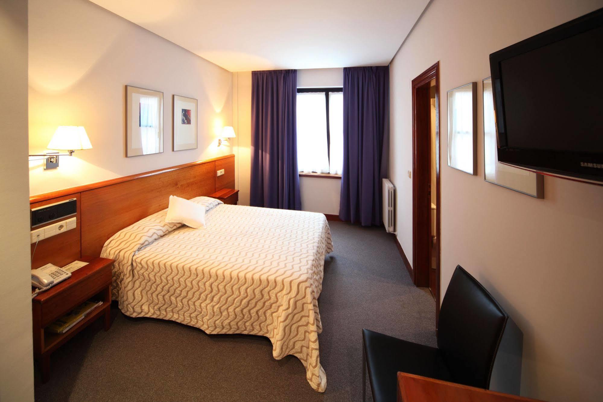 Hotel Anoeta 3* San Sebastian