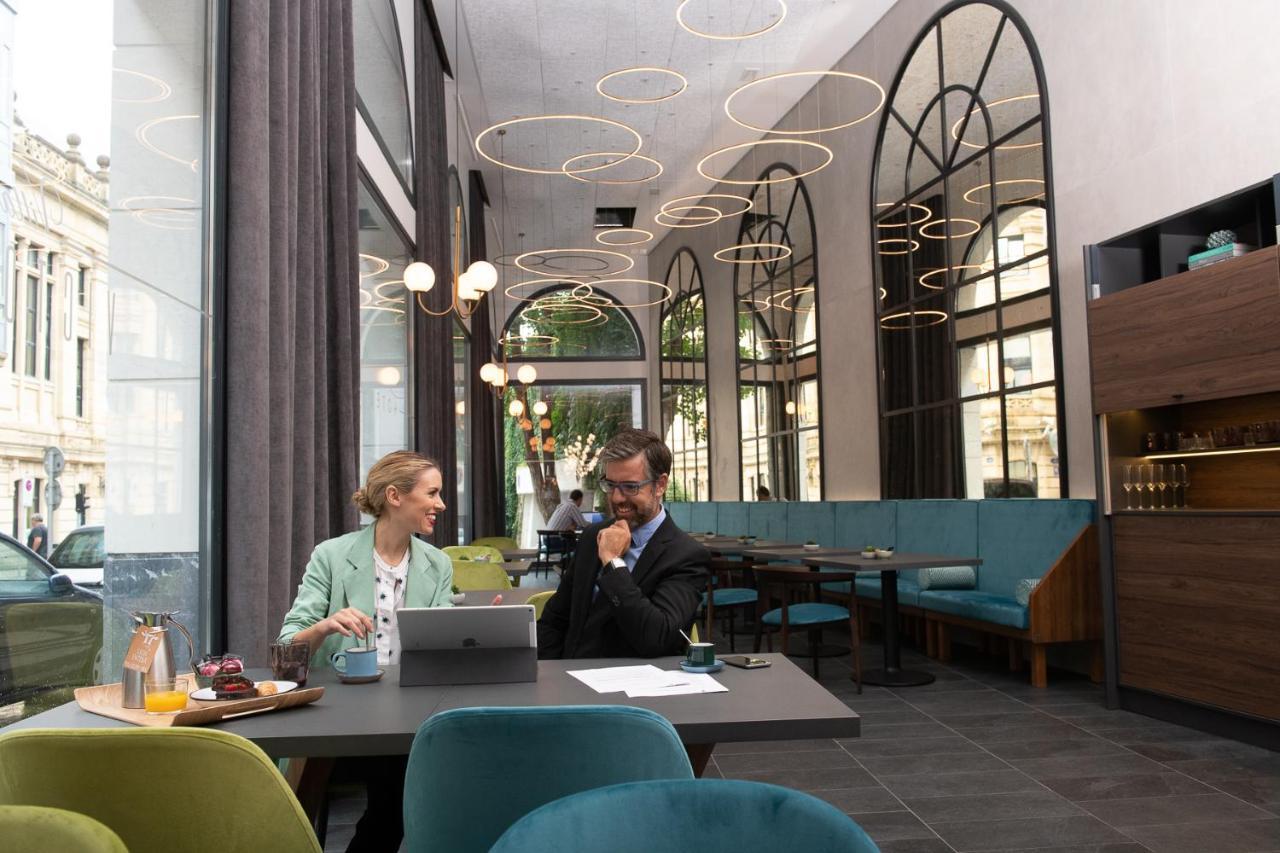 Intelier Victoria Hotel 2*