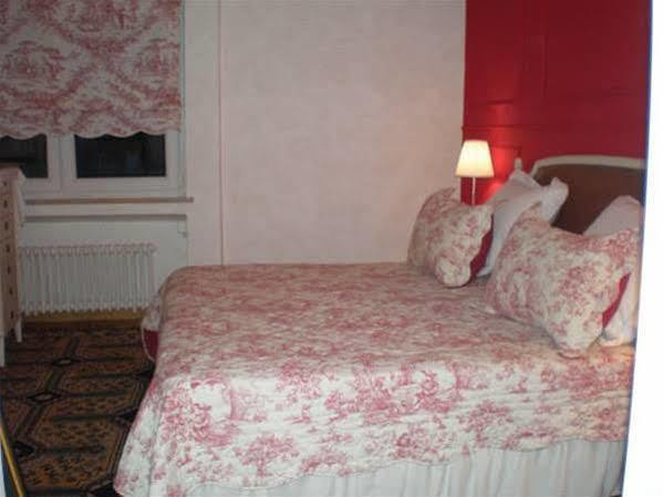 Isabella Hotel