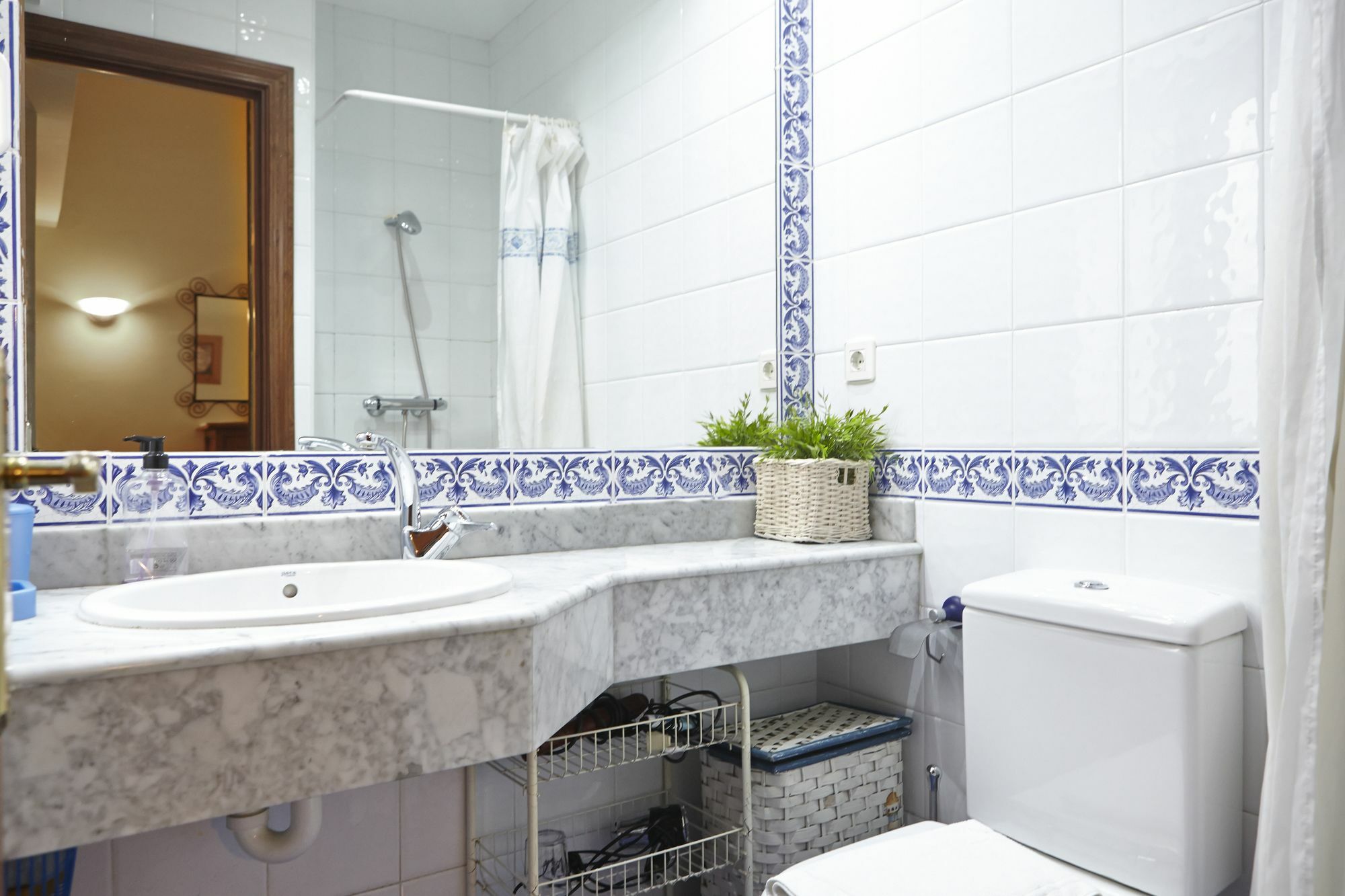 Txurruka Centric And Practical San Sebastian