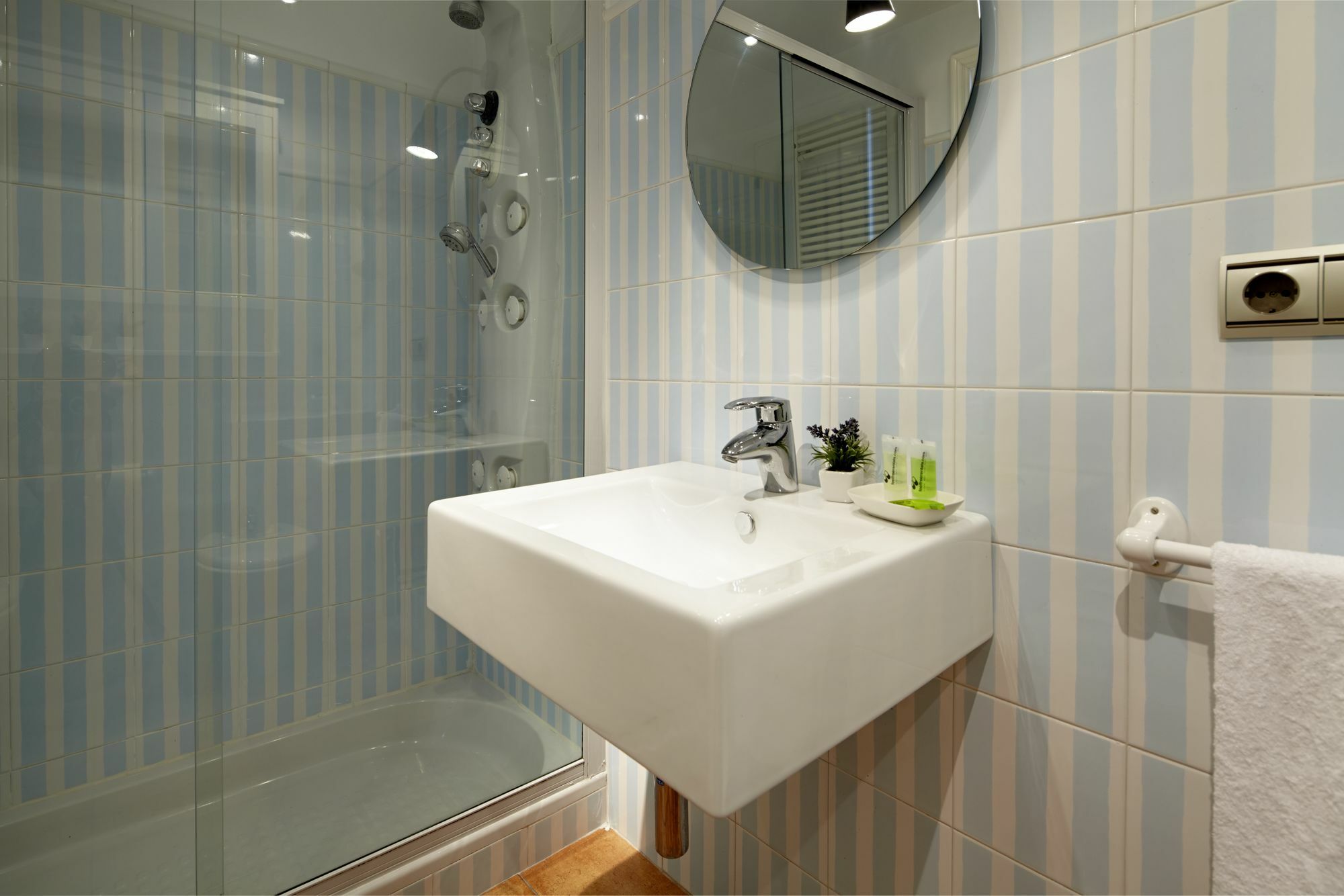 Playa De La Concha 3 By Feelfree Apartment