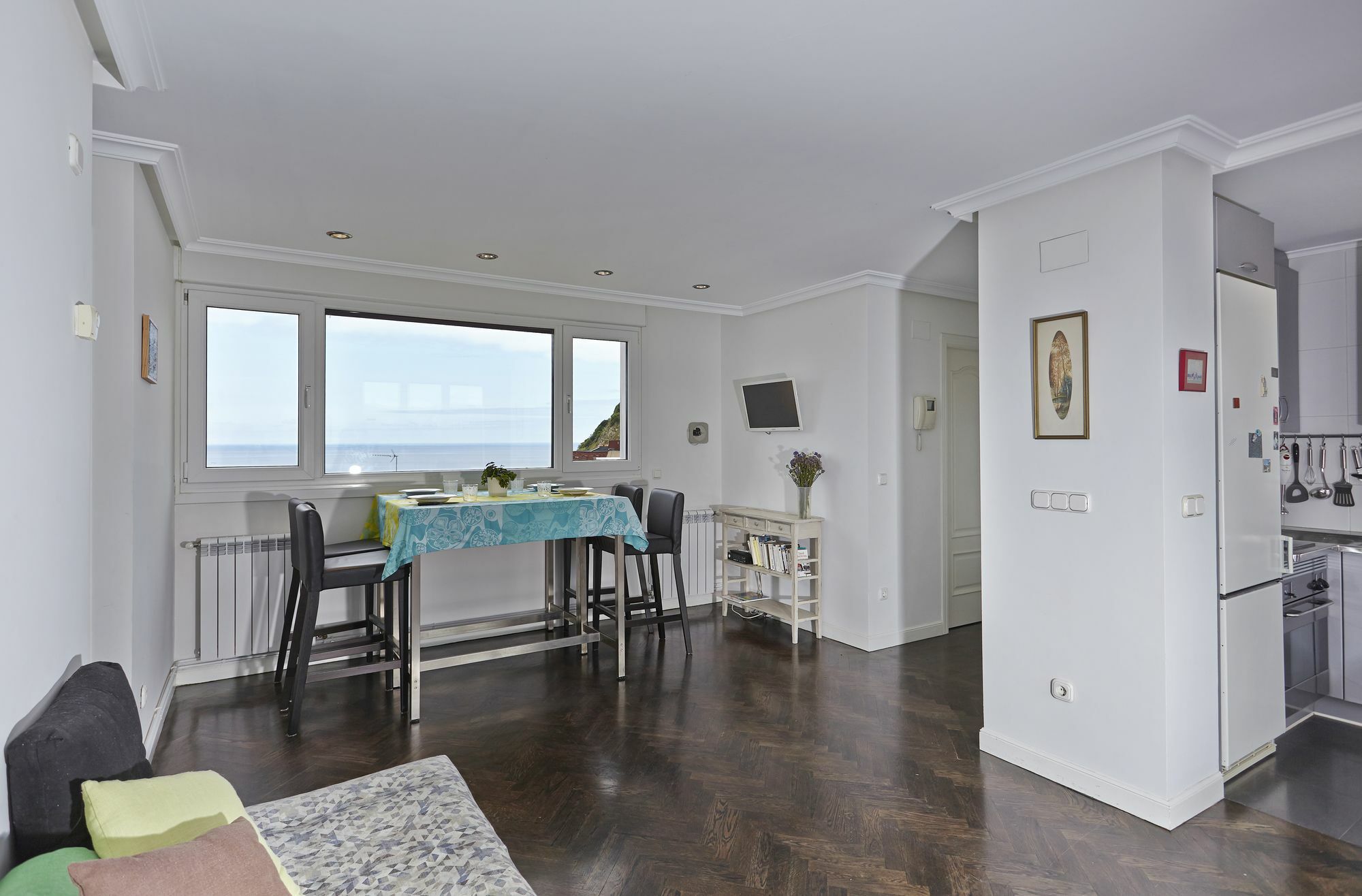 Zemoriya Apartment