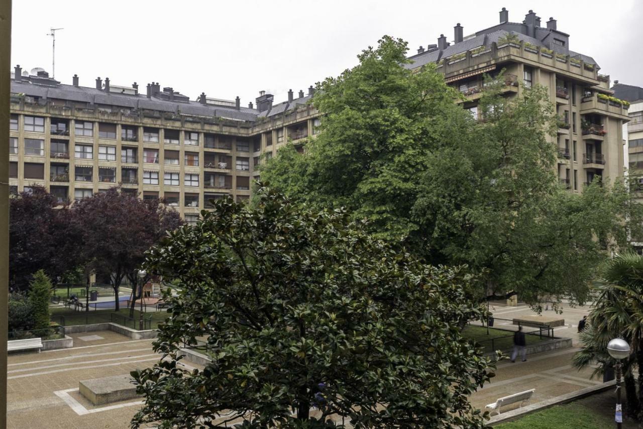 Always Easy I Bermingham * San Sebastian