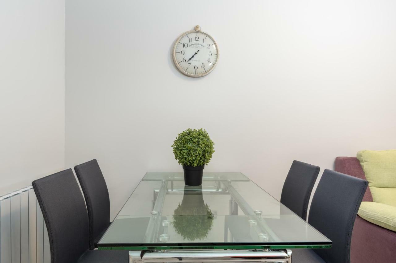Always Easy I Bermingham Apartamento