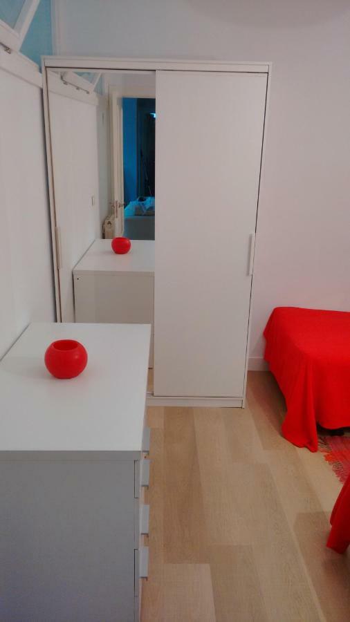 Apartamento Heriz Pasealekua Apartment *