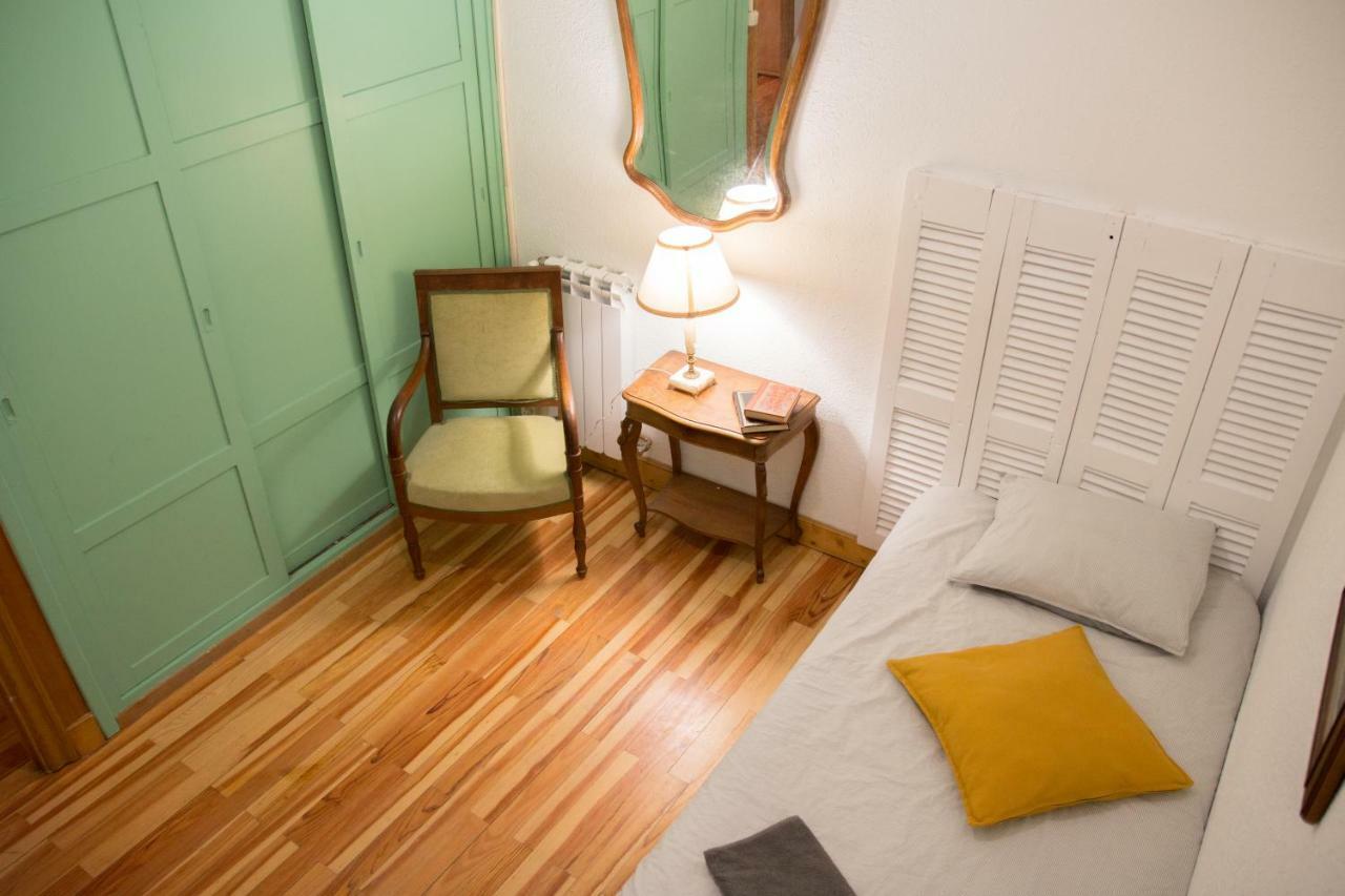 Apartment Side *