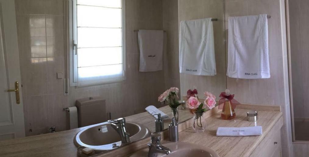 Exclusive With Two Huge Terraces And Parking * San Sebastian