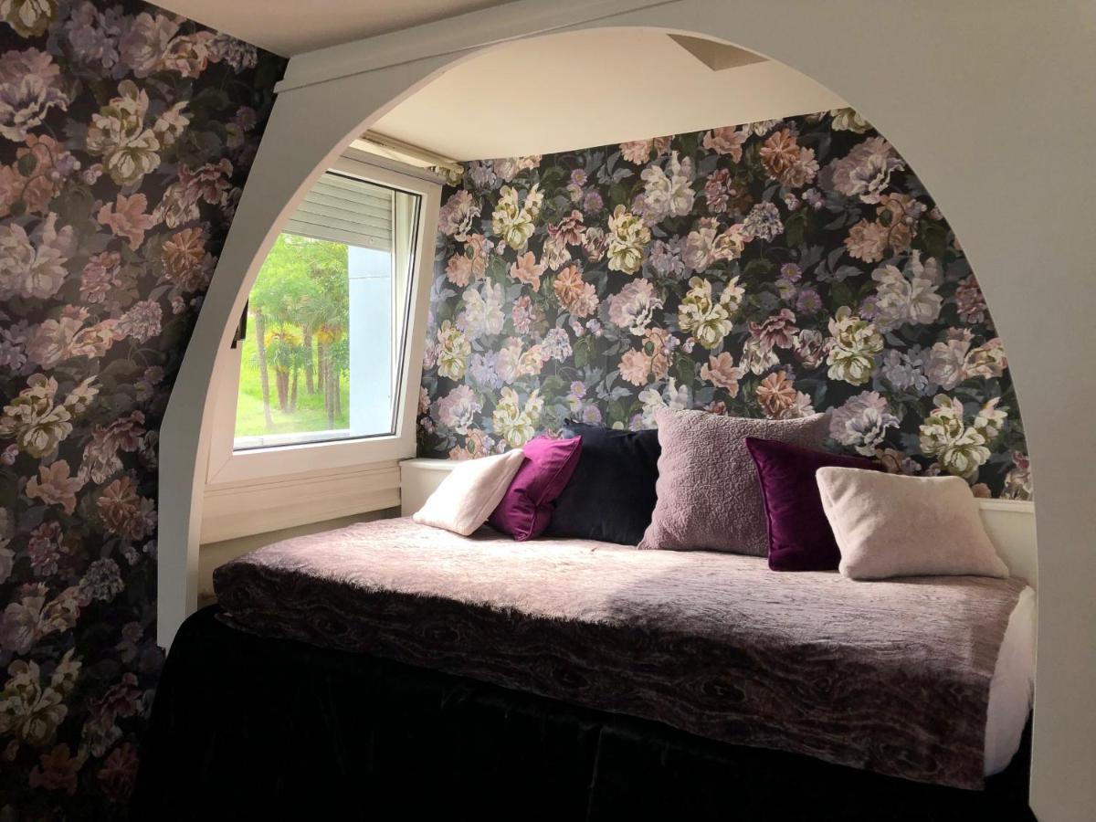 Homestay Far Out Collective San Sebastian