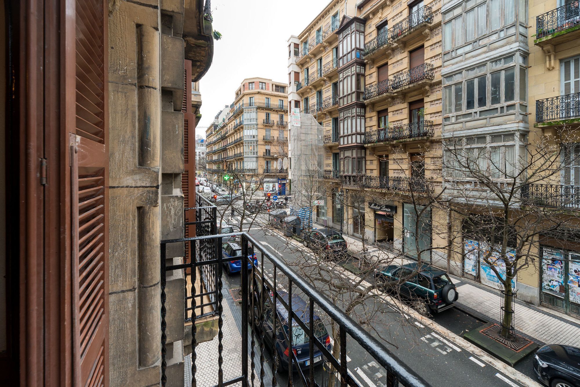 Apartment Apple By People *