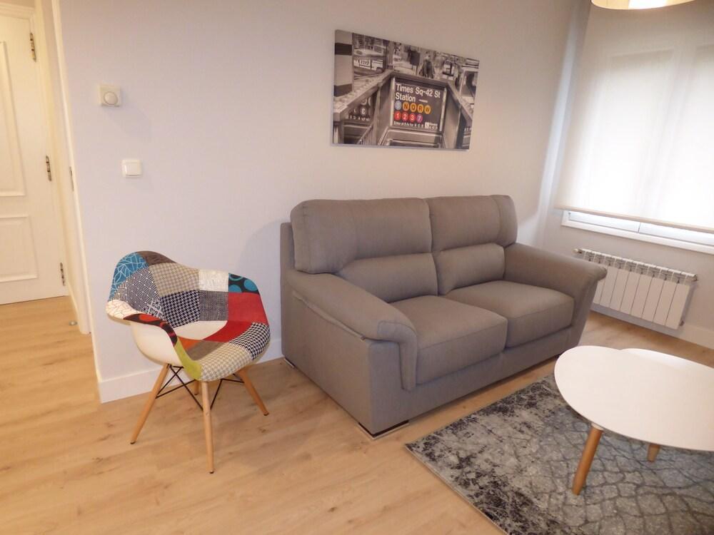 Ategorri - Basque Apartment *
