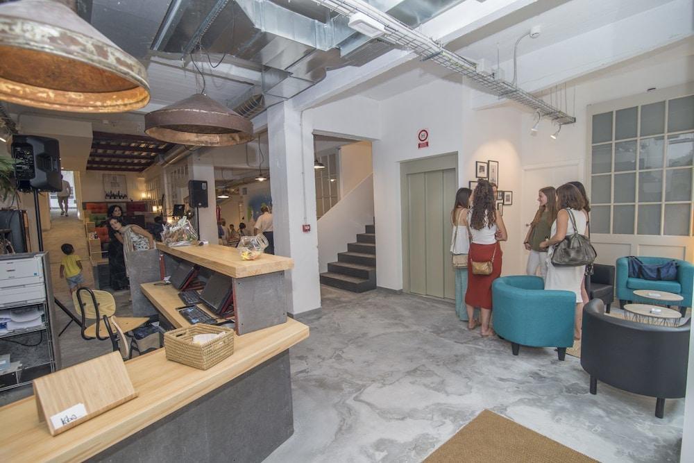 Koba Hostel *