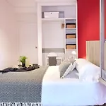 Salaberria Apartment With Private Garage