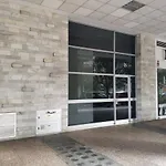 Salaberria Apartment With Private Garage