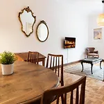 San Sebastian Cathedral Apartment