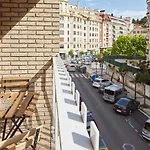 Izpizua Apartment