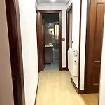 Luistarrak Apartment- Free Parking