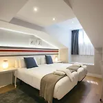 Legazpi Doce Rooms & Suites
