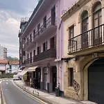 Always Easy I Escolta Real