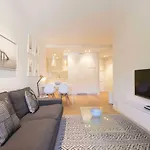 The Rentals Collection | Viena