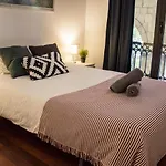 Central, Spacious And Authentic Family Apartment