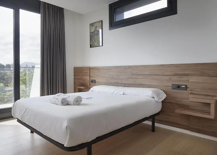 Mantulene 1E - Basque Stay