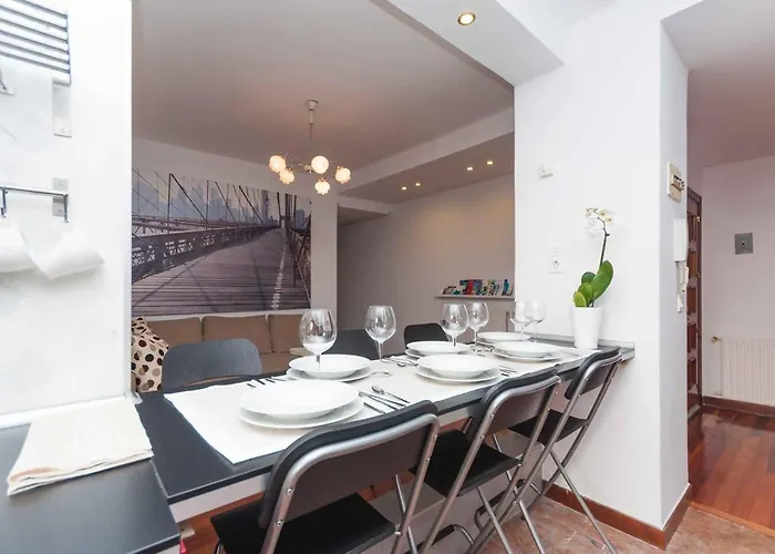 Apartamento Con Parking Privado Cerca De Zurriola