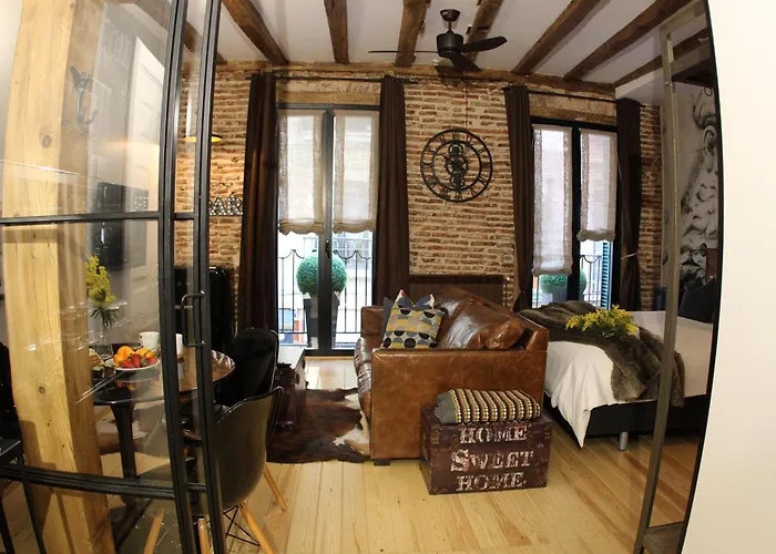 Old Town Apartment