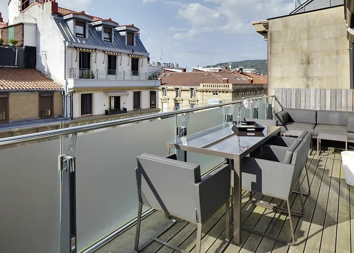 San Martin Terrace Apartment By Feelfree Rentals