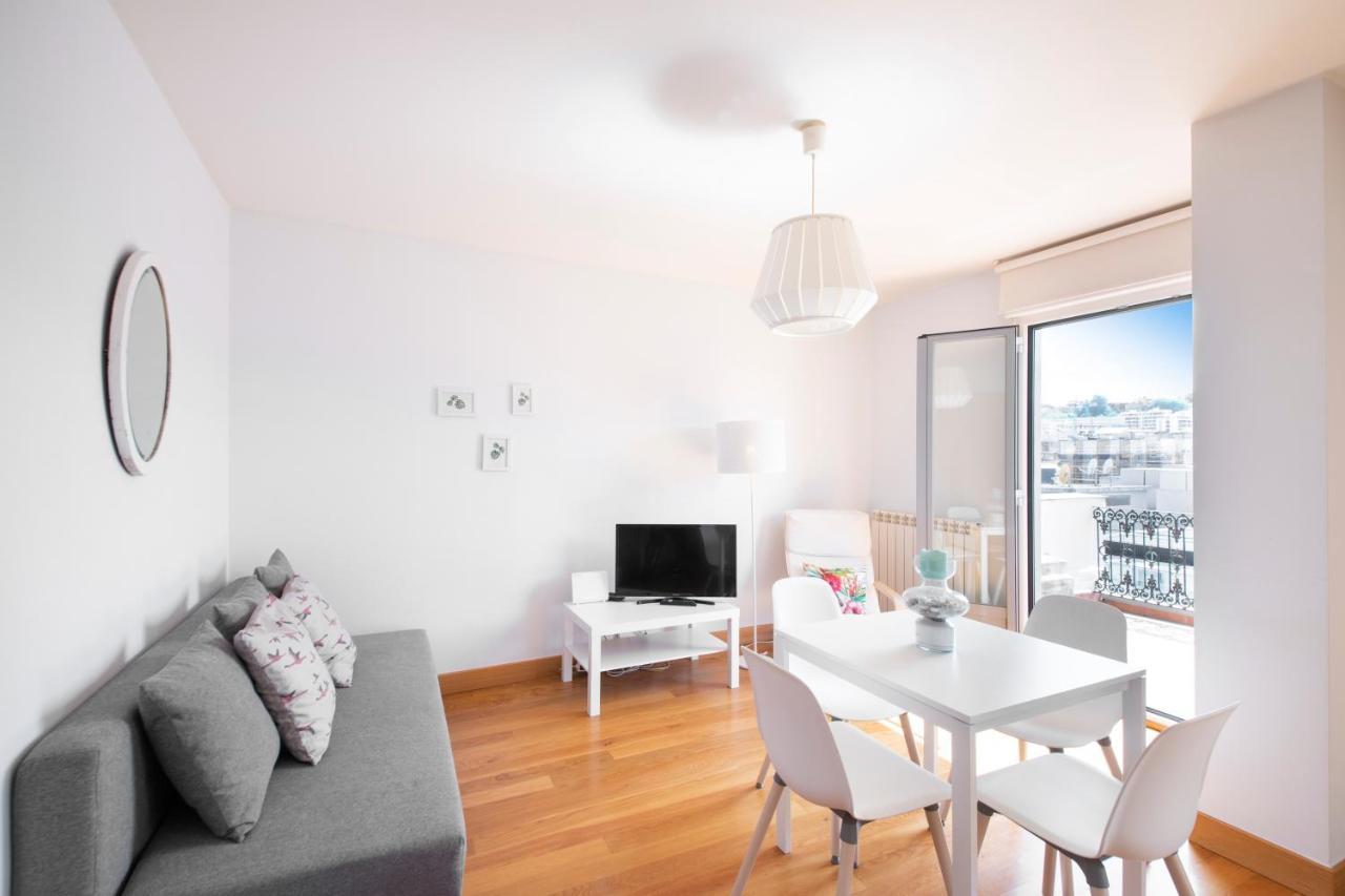 Modern With Spacious Terrace *