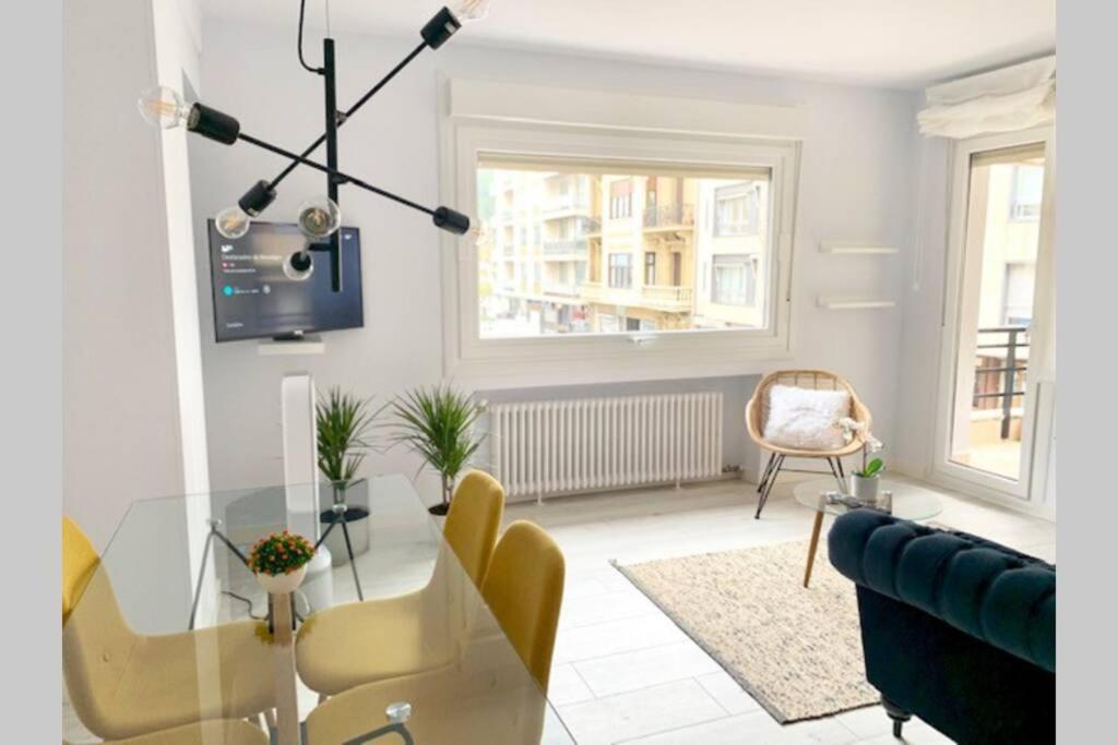 New Gorgeous - Beachfront - 3 Bd San Sebastian