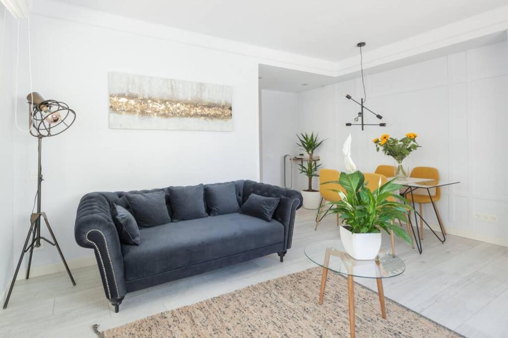 Apartment New Gorgeous - Beachfront - 3 Bd