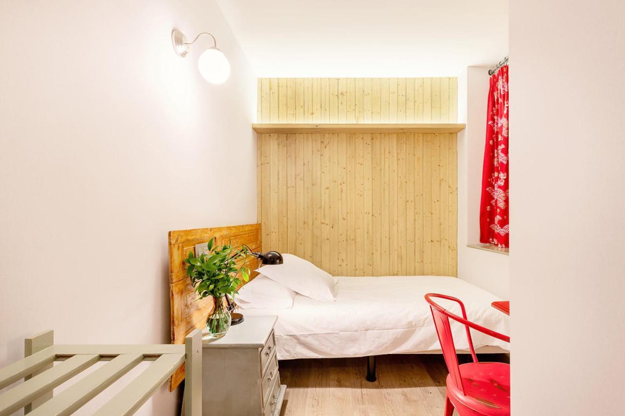 Okako Hotel *