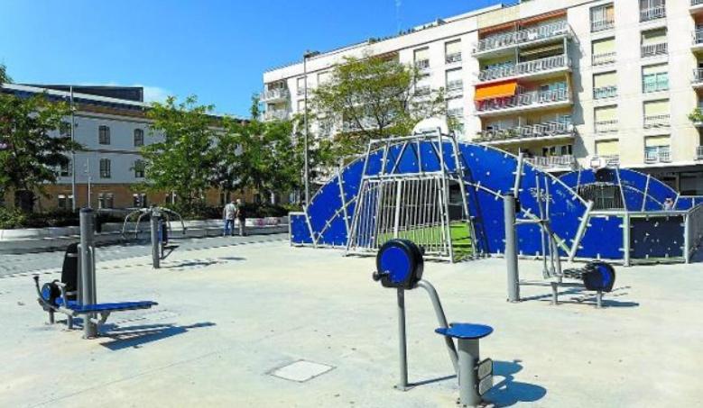 Big 4 In A Centric Parking Included Hébergement de vacances *