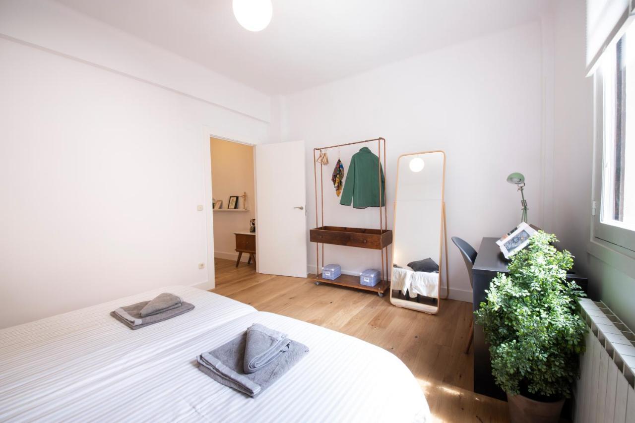 Casa Playa Zurriola-aviso-obras En La Fachada Del Patio Hasta Mayo O Junio-no Ha Habido Quejas Por El Ruido-precio Bajo- House Playa Zurriola-warning-works On The Facade Of The Patio Until Or June-there Have Been No Noise Complaints- Price * San Sebastian