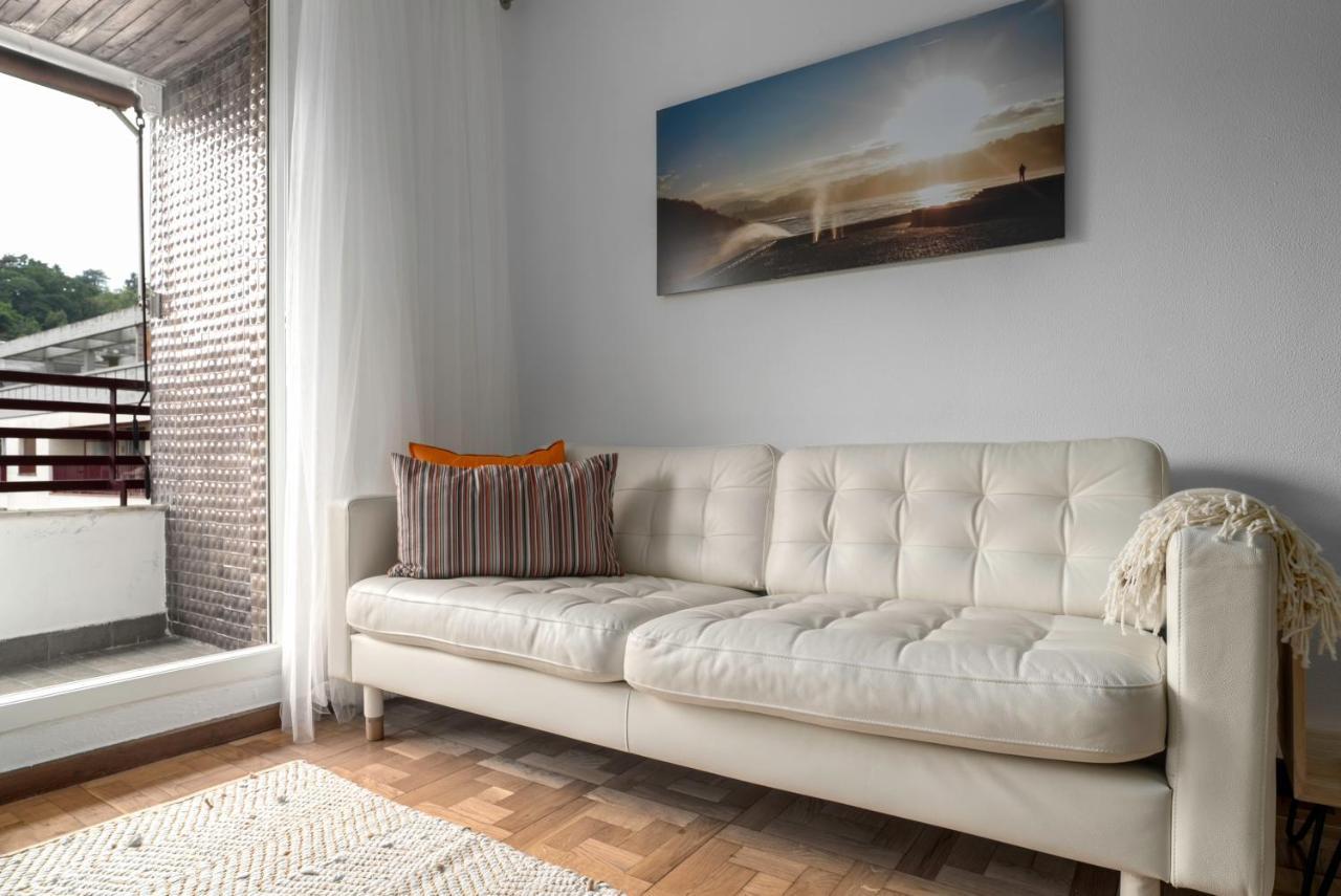 Apartamento Muy Comodo Con Parking