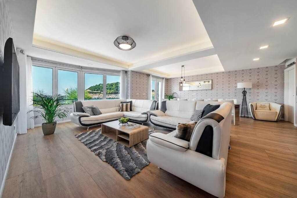 La Concha Beach Deluxe