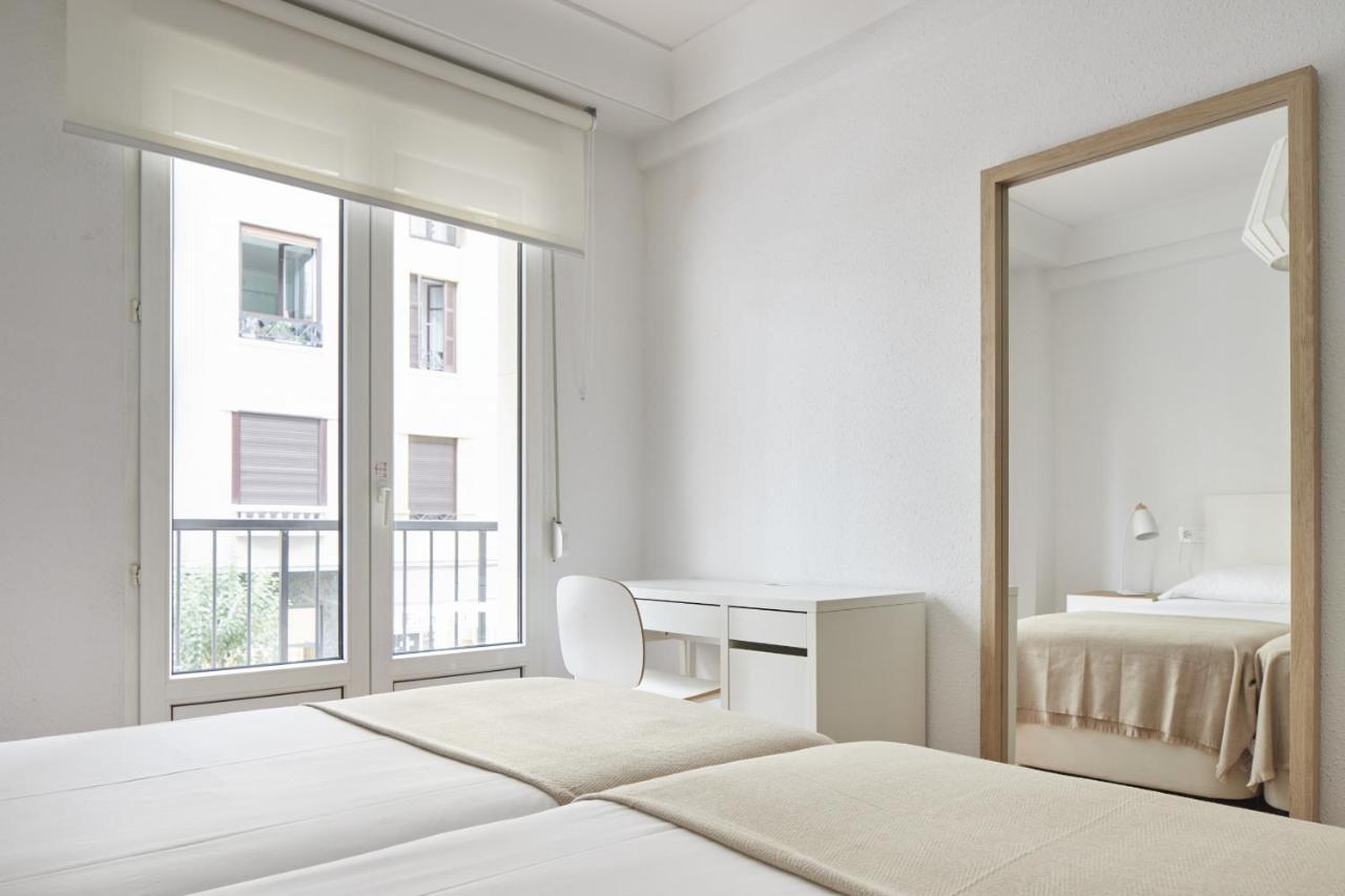 Always Easy I Larroca Apartment